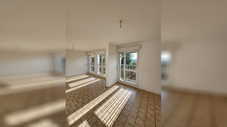 Ma-Cabane - Location Appartement REIMS, 68 m²