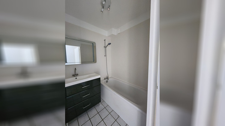 Ma-Cabane - Location Appartement REIMS, 68 m²