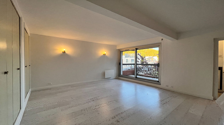 Ma-Cabane - Location Appartement REIMS, 34 m²