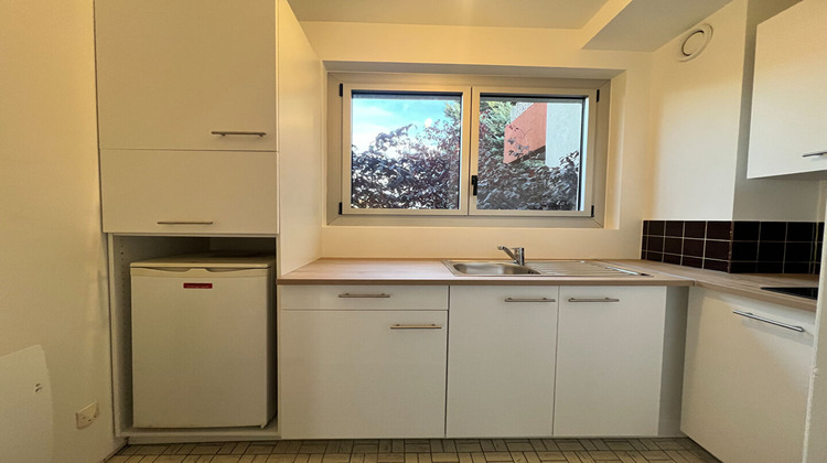 Ma-Cabane - Location Appartement REIMS, 34 m²