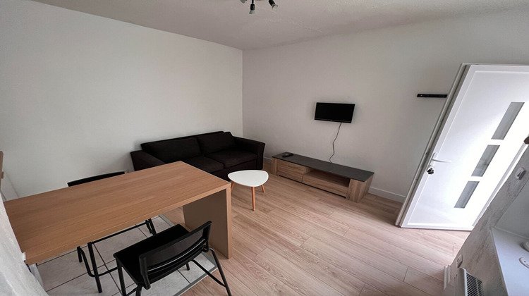 Ma-Cabane - Location Appartement REIMS, 21 m²