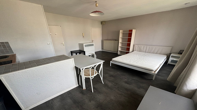 Ma-Cabane - Location Appartement REIMS, 23 m²
