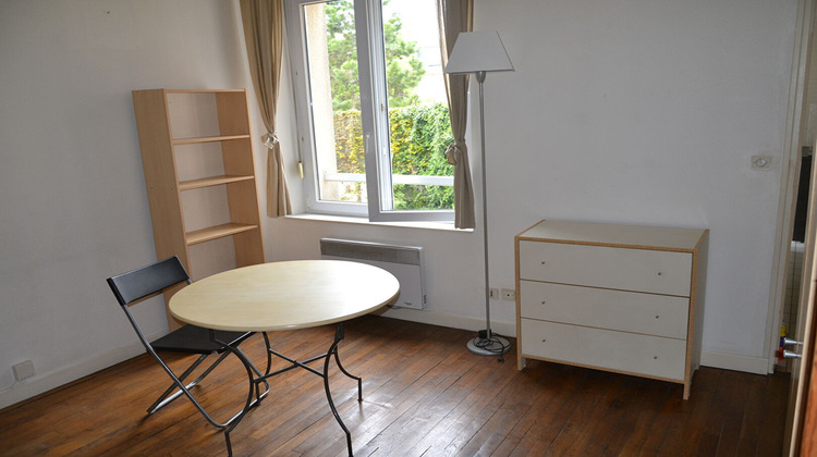 Ma-Cabane - Location Appartement REIMS, 25 m²
