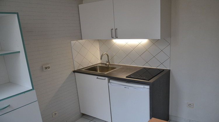 Ma-Cabane - Location Appartement REIMS, 25 m²