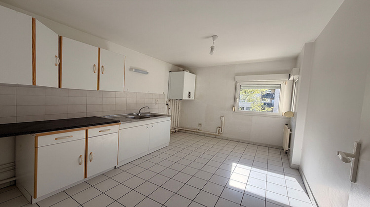 Ma-Cabane - Location Appartement REIMS, 56 m²