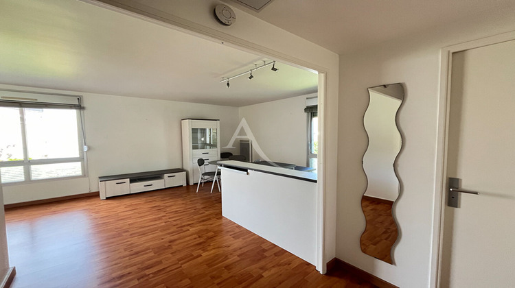 Ma-Cabane - Location Appartement REIMS, 30 m²