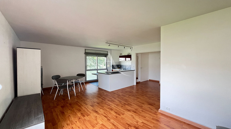 Ma-Cabane - Location Appartement REIMS, 30 m²