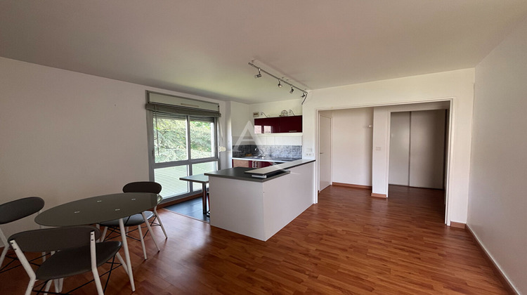 Ma-Cabane - Location Appartement REIMS, 30 m²