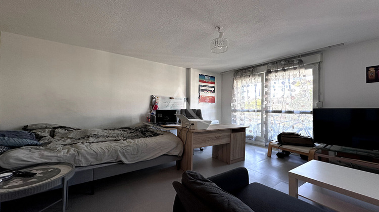Ma-Cabane - Location Appartement REIMS, 30 m²
