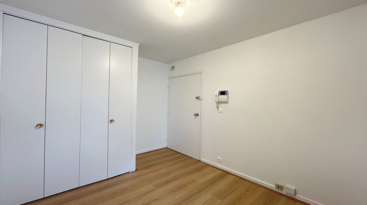 Ma-Cabane - Location Appartement REIMS, 34 m²