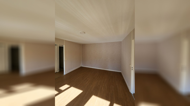 Ma-Cabane - Location Appartement REIMS, 42 m²