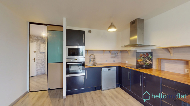 Ma-Cabane - Location Appartement Reims, 75 m²