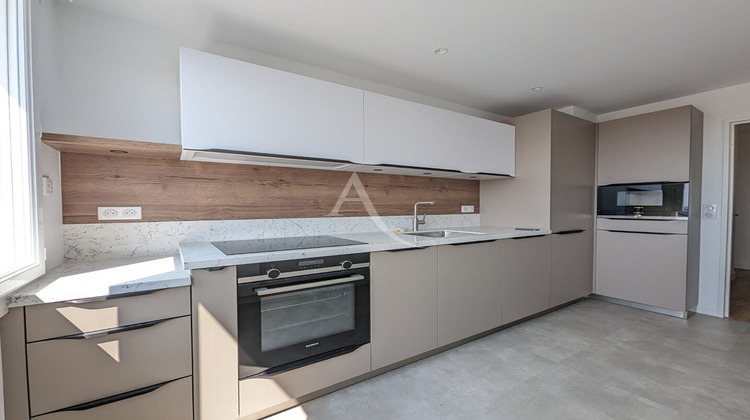 Ma-Cabane - Location Appartement REIMS, 76 m²
