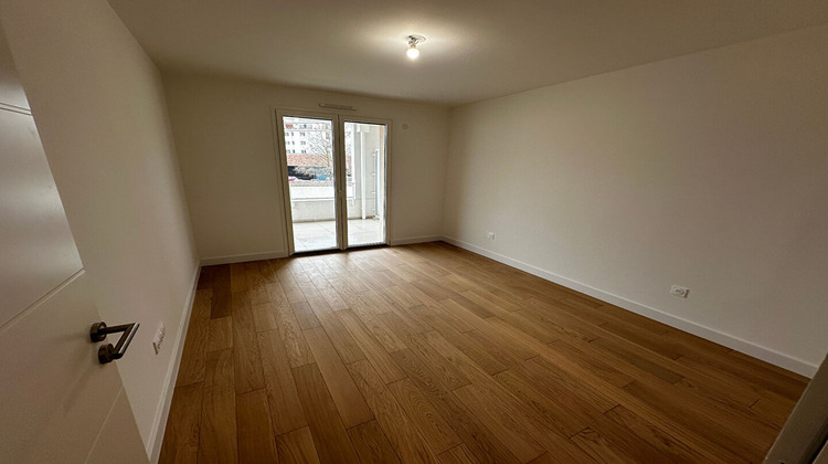 Ma-Cabane - Location Appartement REIMS, 76 m²