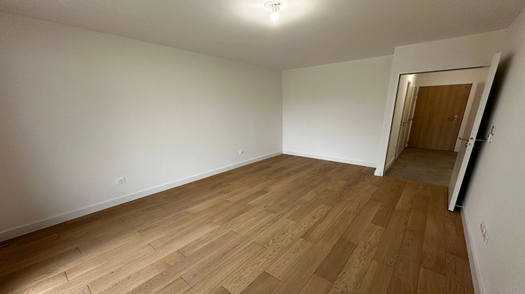 Ma-Cabane - Location Appartement REIMS, 76 m²