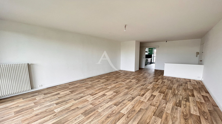 Ma-Cabane - Location Appartement REIMS, 73 m²
