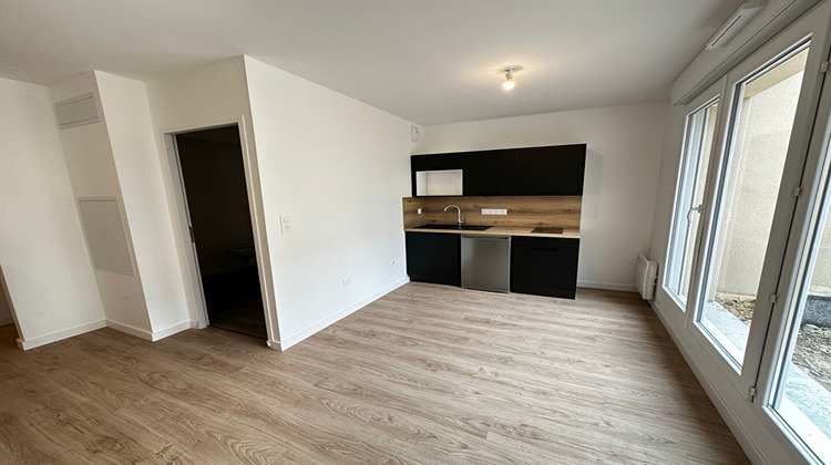 Ma-Cabane - Location Appartement REIMS, 32 m²