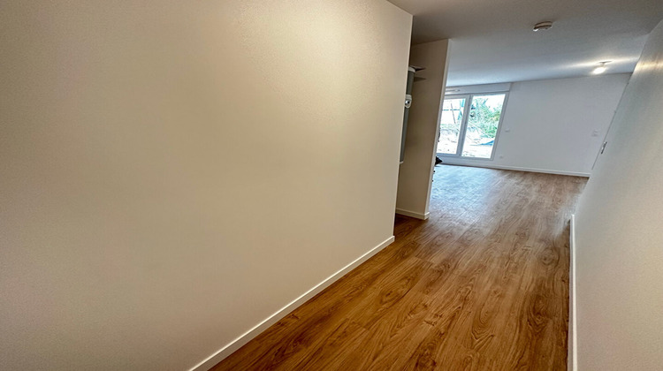 Ma-Cabane - Location Appartement REIMS, 32 m²