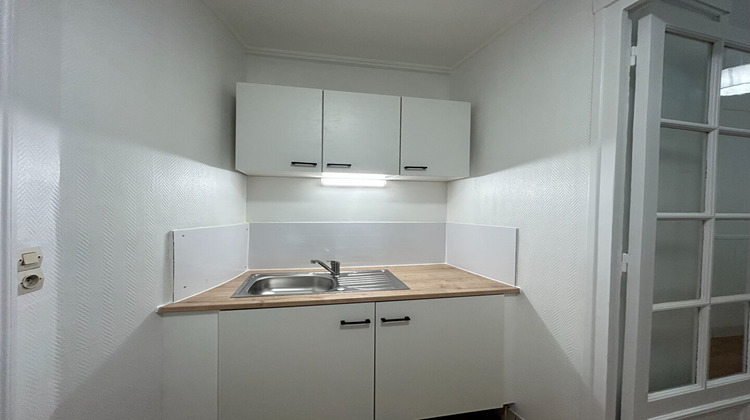 Ma-Cabane - Location Appartement REIMS, 20 m²
