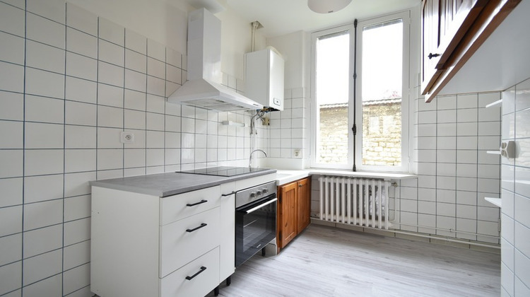 Ma-Cabane - Location Appartement REIMS, 50 m²