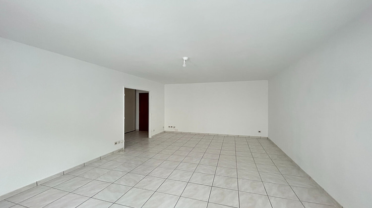 Ma-Cabane - Location Appartement REIMS, 47 m²