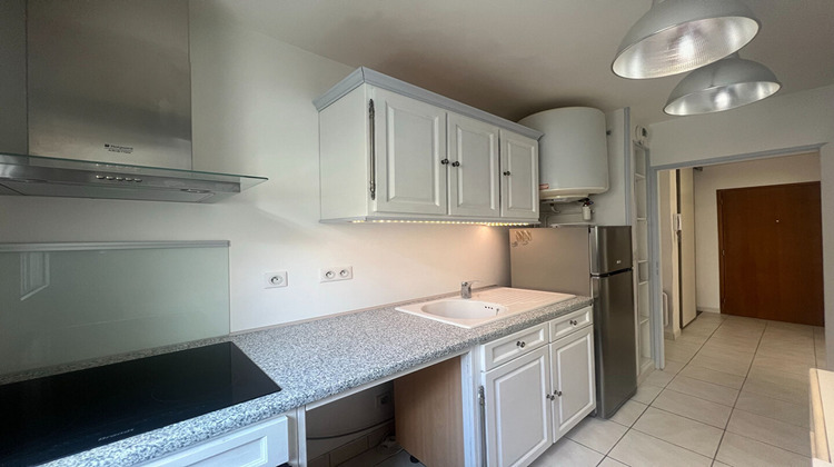 Ma-Cabane - Location Appartement REIMS, 47 m²