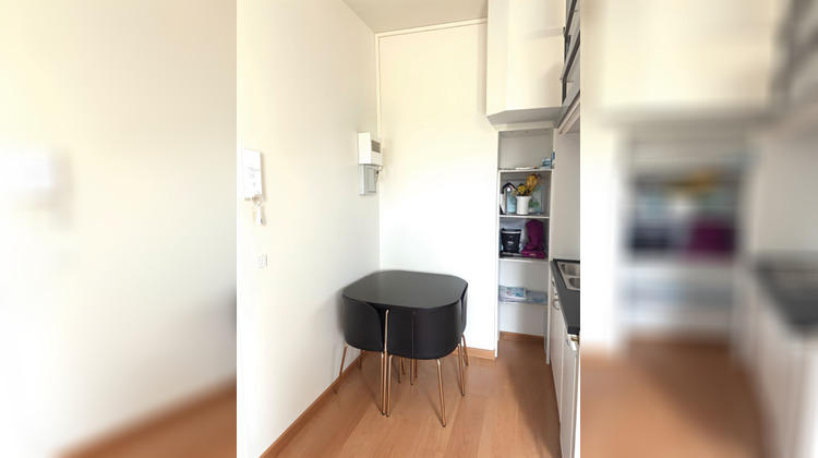 Ma-Cabane - Location Appartement REIMS, 16 m²