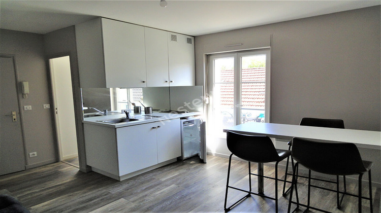 Ma-Cabane - Location Appartement REIMS, 23 m²