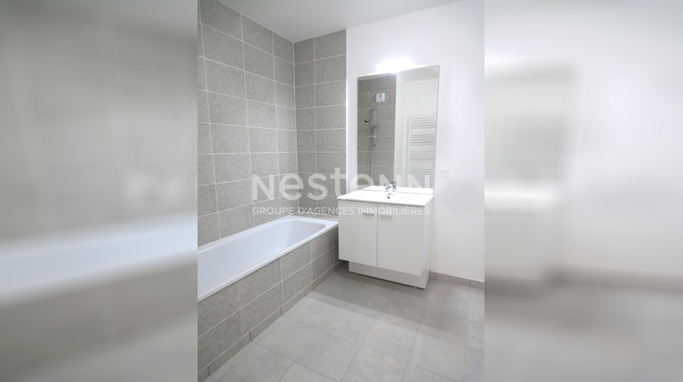 Ma-Cabane - Location Appartement REIMS, 65 m²