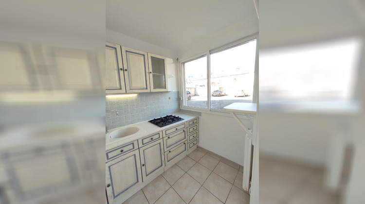 Ma-Cabane - Location Appartement REIMS, 37 m²