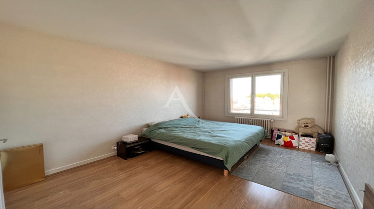 Ma-Cabane - Location Appartement REIMS, 70 m²