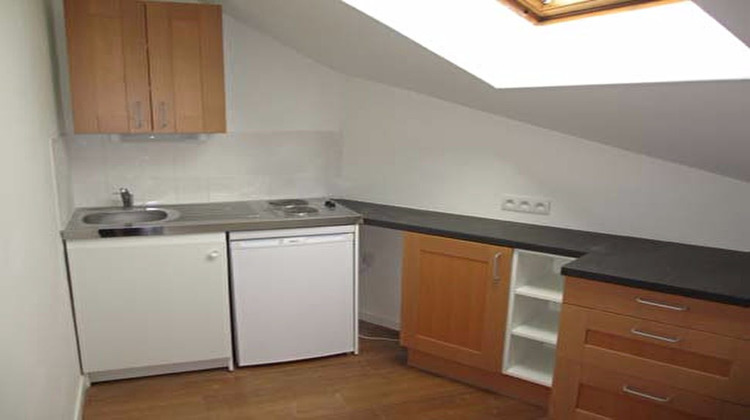 Ma-Cabane - Location Appartement REIMS, 18 m²