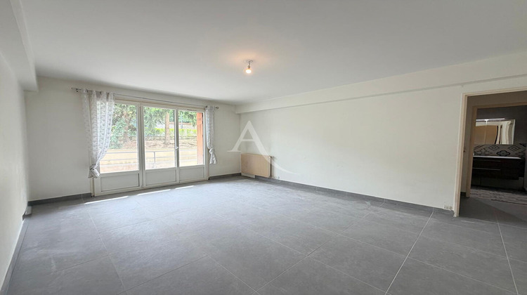 Ma-Cabane - Location Appartement REIMS, 57 m²