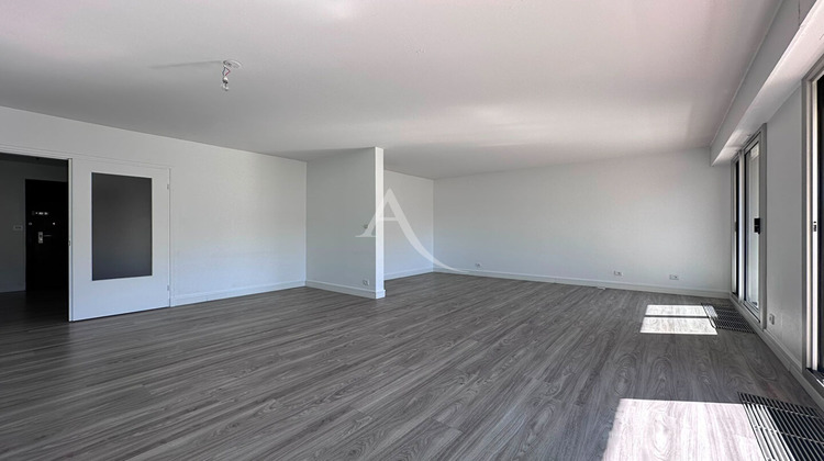 Ma-Cabane - Location Appartement REIMS, 86 m²