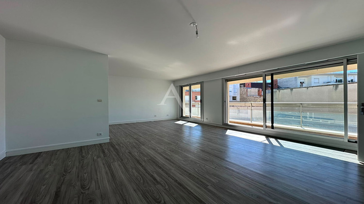 Ma-Cabane - Location Appartement REIMS, 86 m²