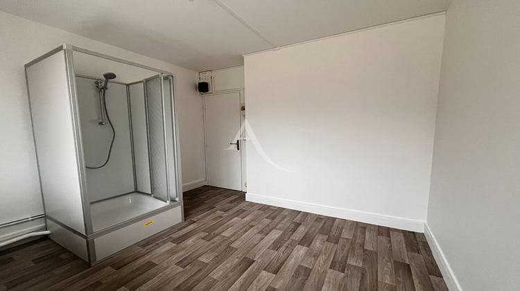 Ma-Cabane - Location Appartement REIMS, 9 m²