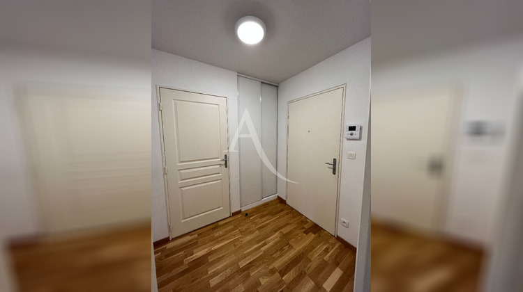 Ma-Cabane - Location Appartement REIMS, 60 m²