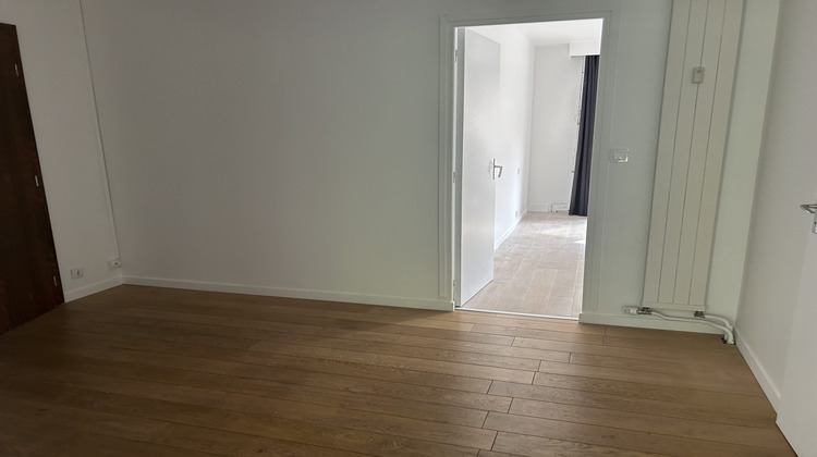Ma-Cabane - Location Appartement Reims, 136 m²