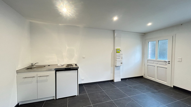 Ma-Cabane - Location Appartement REIMS, 27 m²