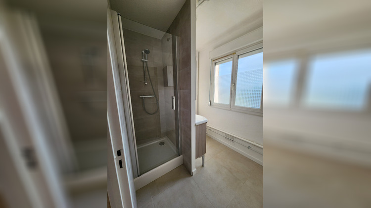 Ma-Cabane - Location Appartement REIMS, 42 m²
