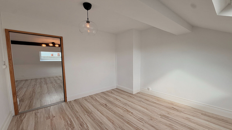 Ma-Cabane - Location Appartement REIMS, 30 m²