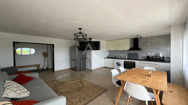 Ma-Cabane - Location Appartement REIMS, 75 m²