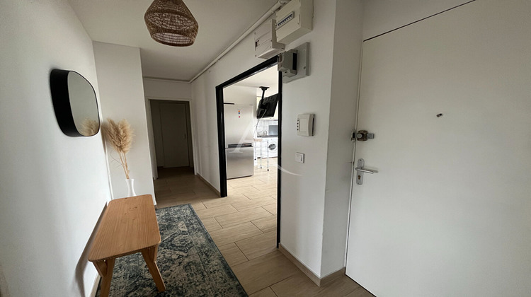 Ma-Cabane - Location Appartement REIMS, 75 m²