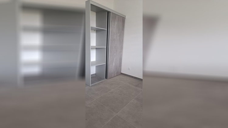 Ma-Cabane - Location Appartement REMIRE MONTJOLY, 48 m²