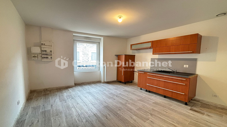 Ma-Cabane - Location Appartement RENAISON, 59 m²