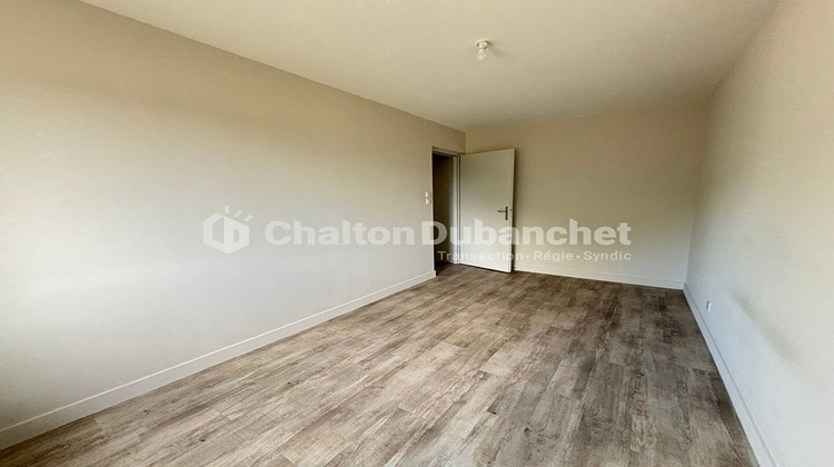 Ma-Cabane - Location Appartement RENAISON, 69 m²