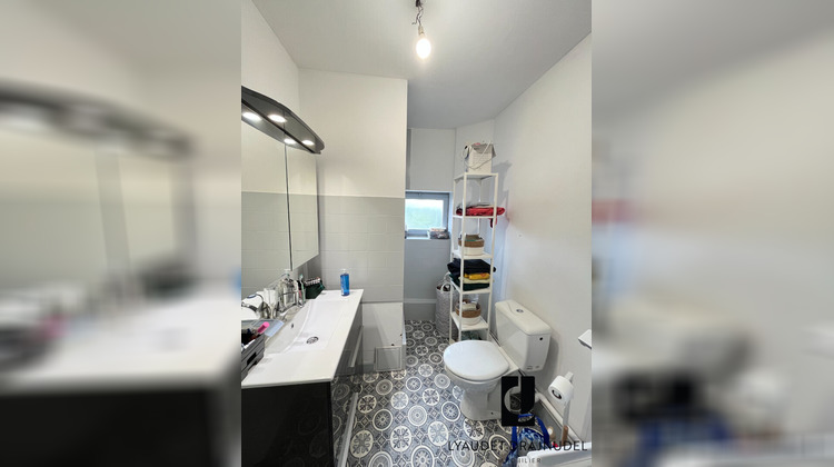 Ma-Cabane - Location Appartement RENAISON, 54 m²