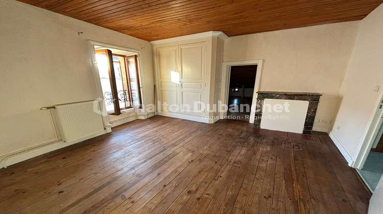 Ma-Cabane - Location Appartement RENAISON, 61 m²