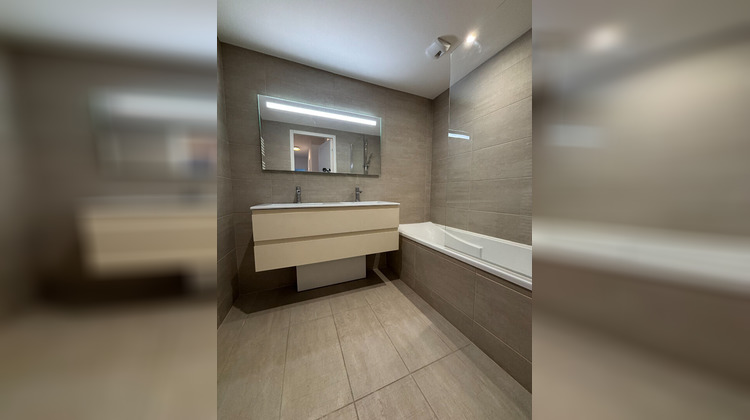 Ma-Cabane - Location Appartement RENNES, 129 m²