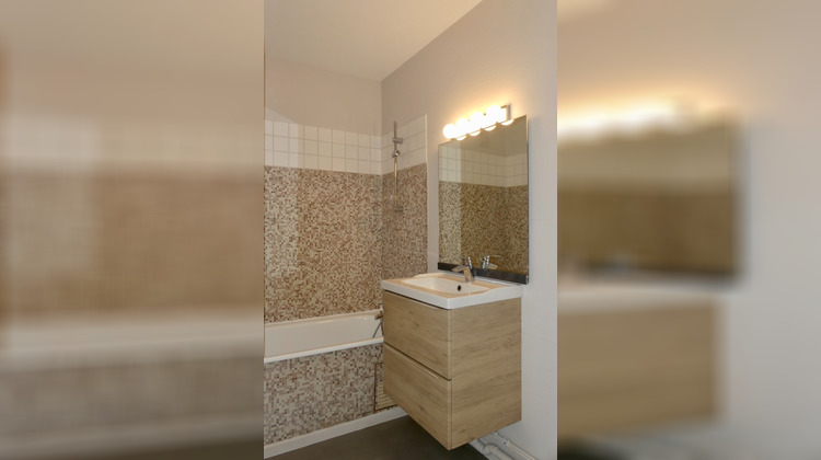 Ma-Cabane - Location Appartement RENNES, 45 m²